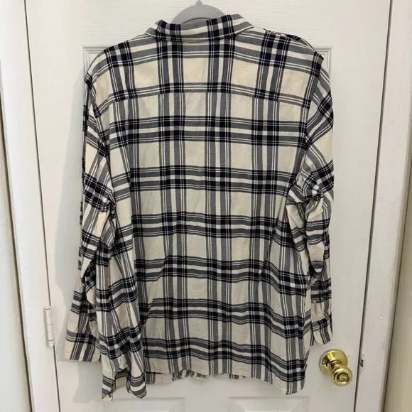 Lauren Ralph Lauren Crest Flannel Button Down Shirt Size Large Blue Plaid - Picture 3 of 5